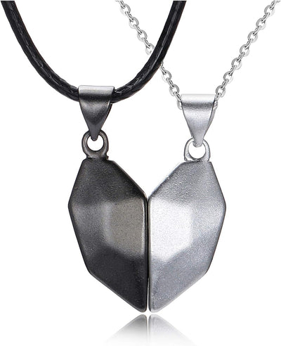 2 Pcs Heart Couples Necklaces for Men Women Black White Matching Pendant Friendship Distance Love Heart Jewelry for Boyfriend Girlfriend Valentines Gifts